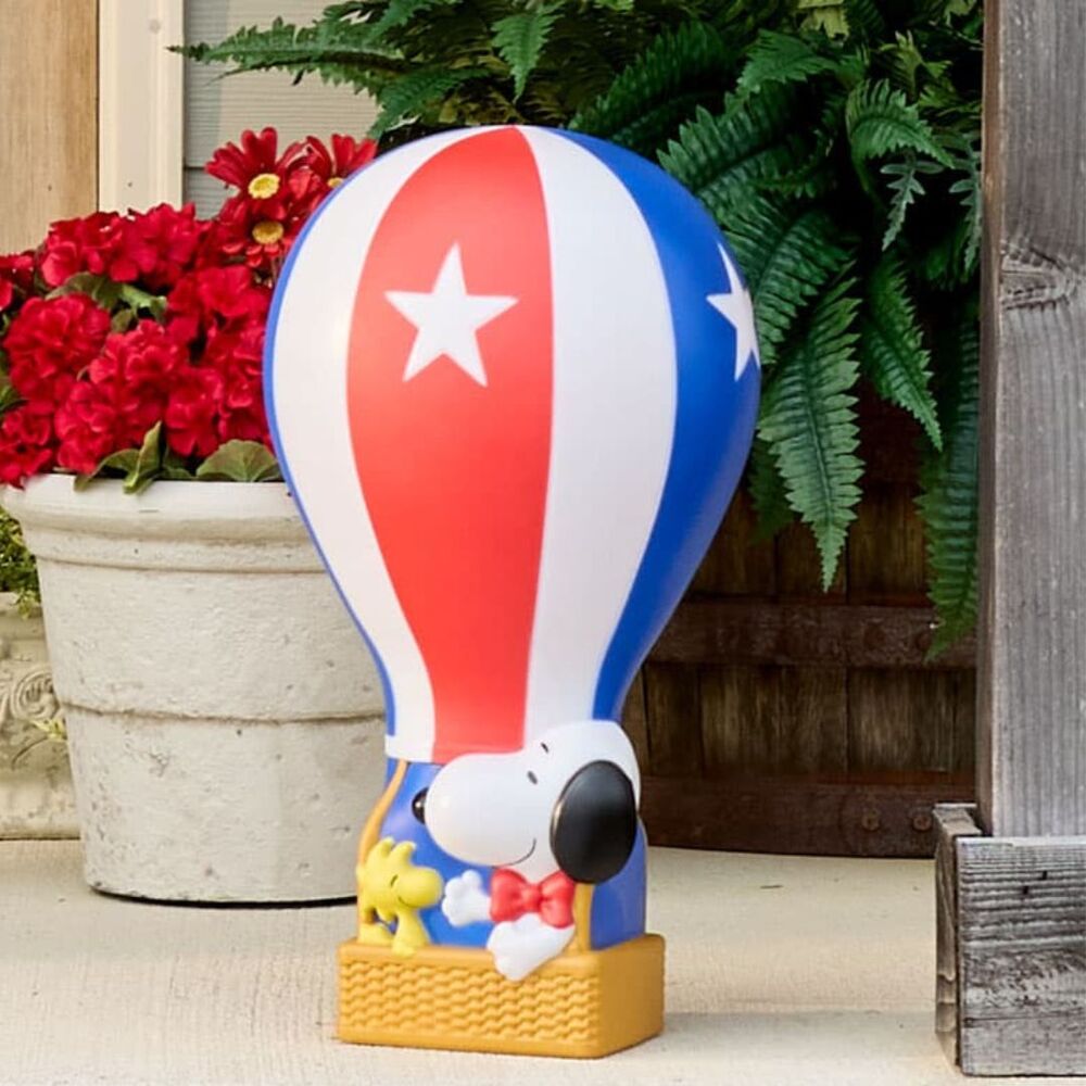 Cracker Barrel 2026 Snoopy Hot Air Balloon Blow Mold USA Red White Blue - NEW - Picture 2 of 6